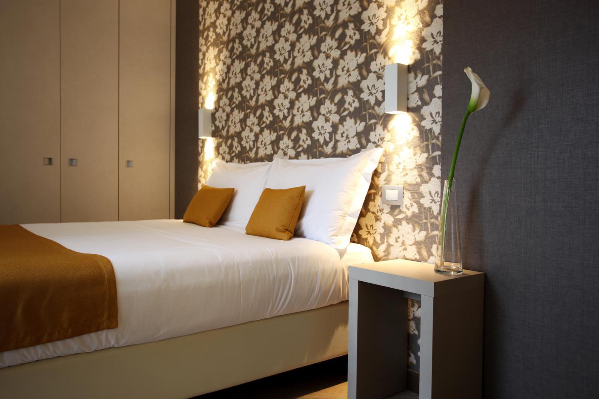 Hotel Ponti Angera Kültér fotó